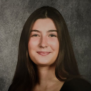 Meet your Posher, Claire